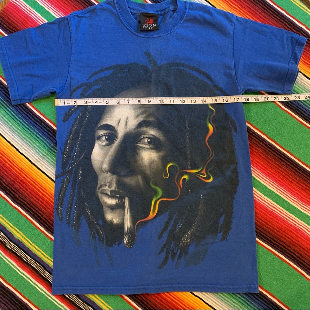 Zion Rootswear Bob Marley Smoking Joint Portrait Blue Vintage Tee Size Small - Picture 7 of 12